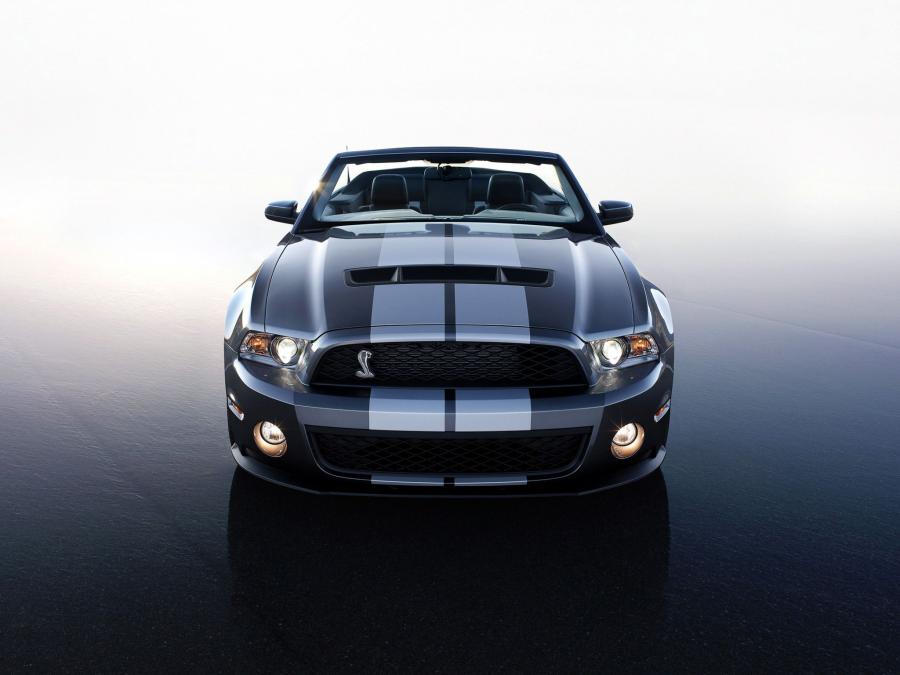  Shelby GT500 Convertible SVT 2009 года  (фото 4 из 12)